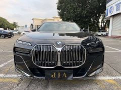 BMW 7 Series 2023 735Li M Sport Package - ფოტო 2