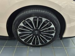 Nissan N7 625 Pro - ფოტო 6