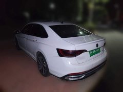 Volkswagen Sagitar 300TSI DSG Excellence Edition - ფოტო 4