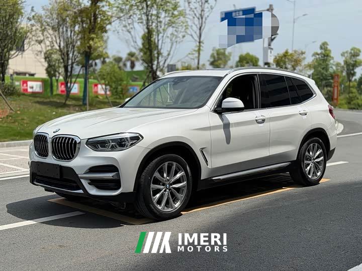 BMW X3 xDrive25i Luxury Package