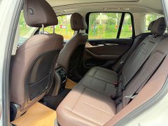 BMW X3 xDrive25i Luxury Package - ფოტო 6