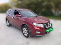 Nissan Qashqai 2.0L XL ITS 3rows CVT 2WD Edition - ფოტო 3