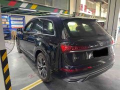 Audi Q7 55 TFSI quattro S line Sport - ფოტო 5