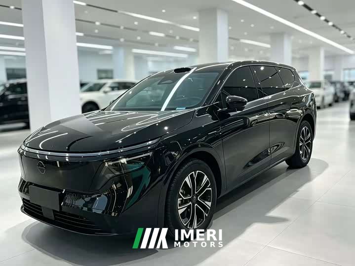 Nissan NX8 BEV 580 Max