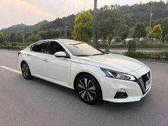 Nissan Teana 2021 2.0L XL Comfort - ფოტო 3
