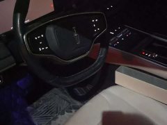Lincoln Z i Cool Distinguished Edition - ფოტო 4