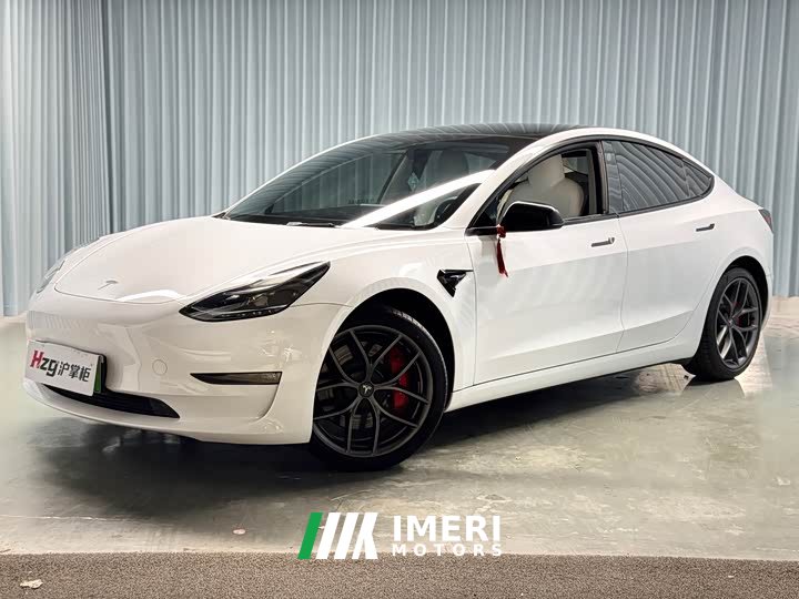 Tesla Model 3 Performance All-Wheel Drive