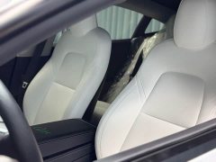 Tesla Model 3 Performance All-Wheel Drive - ფოტო 6