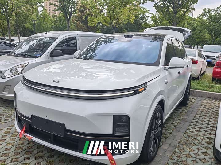 Li Auto L8 Pro