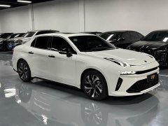Lynk & Co Geely Lynk & Co 03 1.5T DCT Halo - ფოტო 3