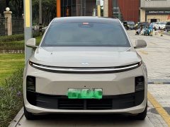 Li Auto L6 Pro - ფოტო 2