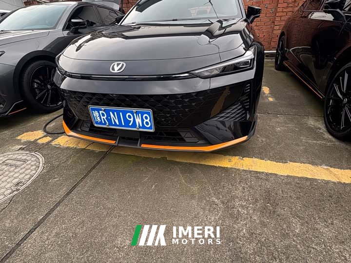 Changan UNI-V 1.5T Premium Sport - ავტომობილი ჩინეთიდან