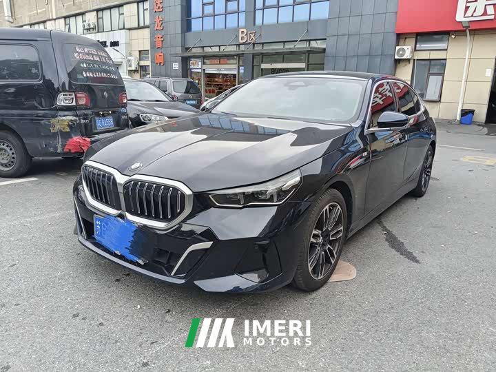 BMW 5 Series 530Li Premier M Sport Package