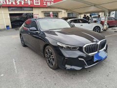 BMW 5 Series 530Li Premier M Sport Package - ფოტო 3