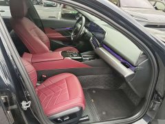 BMW 5 Series 530Li Premier M Sport Package - ფოტო 8