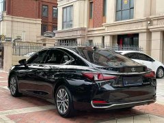 Lexus ES 2023 200 Excellence Edition - ფოტო 9