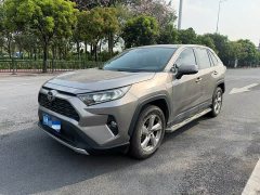 Toyota RAV4 2.0L CVT FWD Style Edition - ფოტო 1