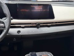 Nissan ARIYA 2022 Two-Wheel Drive Long Range Top Configuration - ფოტო 10