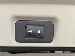 Nissan ARIYA 2022 Two-Wheel Drive Long Range Top Configuration - ფოტო 17