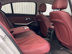 BMW 3 Series 320Li M Sport Package - ფოტო 6