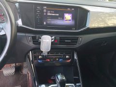 Volkswagen Taos 280TSI FWD Luxury Smart Connected Edition - ფოტო 13