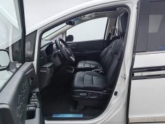 Honda Odyssey 2022 2.0L e:HEV Luxury - ფოტო 10