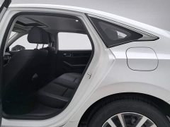 Honda Civic 2022 180TURBO CVT Premium Edition - ფოტო 15