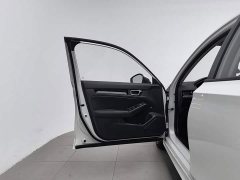 Honda Civic 2022 180TURBO CVT Premium Edition - ფოტო 8
