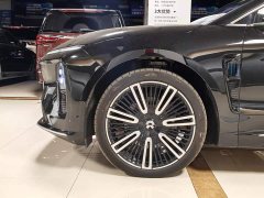 NIO ET9 102kWh Signature Edition - ფოტო 4