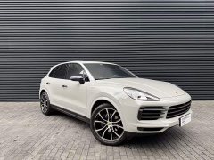 Porsche 2022 Cayenne 3.0T Platinum Edition - ფოტო 2