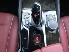 BMW 5 Series 530Li Premier M Sport Package - ფოტო 11
