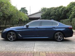 BMW 5 Series 530Li Premier M Sport Package - ფოტო 4