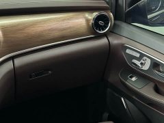 Mercedes-Benz V-Class 2022 V 260 L Long Wheelbase Luxury Edition - ფოტო 8