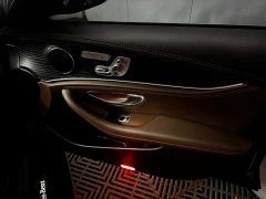 Mercedes-Benz E-Class E 300 L Luxury - ფოტო 11