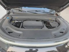 Li Auto L9 Pro - ფოტო 10