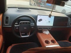Li Auto L9 Pro - ფოტო 12
