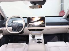 Nissan Teana HarmonyOS Cabin 2.0T Flagship - ფოტო 12