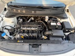 Hyundai 1.6L DLX Edition - ფოტო 13