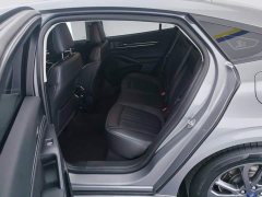 Ford Mondeo 2025 2.0T EcoBoost Luxury - ფოტო 11