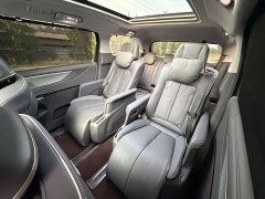 Buick GL8 Luxurious Edition Premium Trim - ფოტო 12