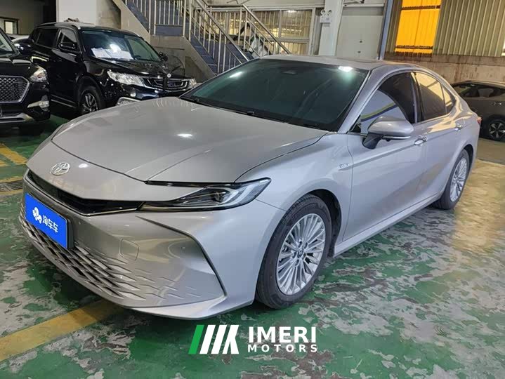 Toyota Camry 2024 2.0L GVP Luxury - ავტომობილი ჩინეთიდან
