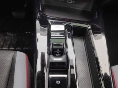 Volkswagen Lingdu L 280TSI DSG Dazzling Red Edition - ფოტო 13