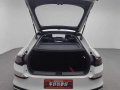 Volkswagen Lingdu L 280TSI DSG Dazzling Red Edition - ფოტო 16