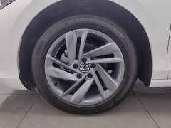 Volkswagen Lingdu L 280TSI DSG Dazzling Red Edition - ფოტო 17