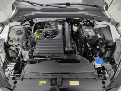 Volkswagen Lingdu L 280TSI DSG Dazzling Red Edition - ფოტო 6