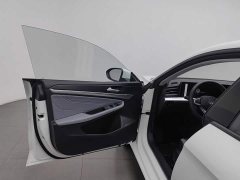 Volkswagen Lingdu L 280TSI DSG Dazzling Red Edition - ფოტო 8