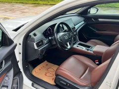 Honda Yingshipai 2022 Sharp Hybrid 2.0L Pure Elegance Edition - ფოტო 7