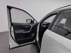 Toyota RAV4 Hybrid 2.5L E-CVT FWD Elite Plus - ფოტო 8
