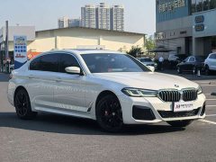BMW 5 Series Facelift 530Li Luxury M Sport Package - ფოტო 2
