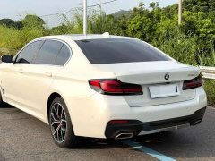 BMW 5 Series Facelift 530Li M Sport Luxury - ფოტო 3